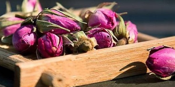 تصویر 5 از قیمت خرید غنچه گل محمدی کیلویی + فروش ویژه